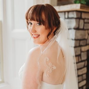 Meet your Posher, Hope